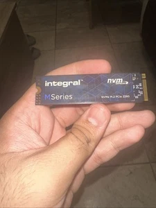 NVMe M.2 SSD 256GB - Afbeelding 1 van 2