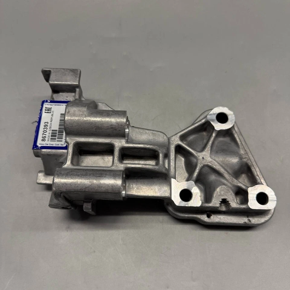 Genuine Volvo Engine Mount Bracket (Front) - 8670393 - Image 1 of 4