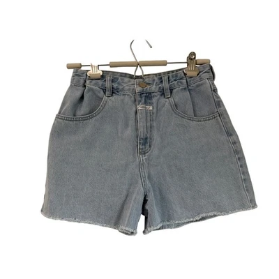 Винтажные женские шорты из легкой джинсовой ткани 90-х Marithe Francois Girbaud размер средний - Изображение 1 из 4