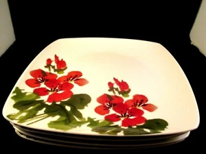 Mikasa Gourmet Basics Lunch/Salad Plates 7 7/8" Geranium Square Set of 4 - Picture 1 of 3