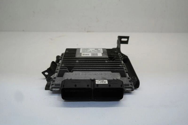 Hyundai Sonata 2011 motor ECM módulo de control electrónico mano izquierda debajo del capó  Foto 1 de 4