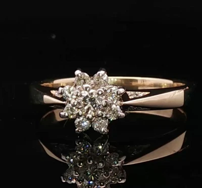 Classic 9ct Yellow & White Gold Diamond Cluster Ring – Size P - Image 1 of 4