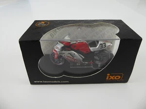 IXO MODELS MINI MOTORCYCLES YAMAHA YZR-M1 #30 M McLANDRI 2003 SCALE 1:24 - Picture 1 of 5