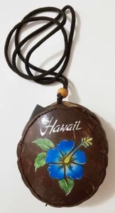 Hawaii Souvenir Coconut Shell Coin Purse Zippered with 14"Cord Small Oval Shape - Picture 1 of 3