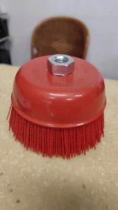 A Liner Abrasive 180 Grit Nylon FILAMENT Bristle Cup Brush - 4 Inch Safe for Use - Picture 1 of 7