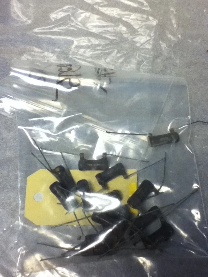 ЛОТ ИЗ 15 ОМИТОВЫХ РЕЗИСТОРОВ B8J500 - Изображение 1 из 4