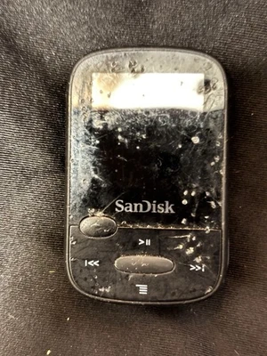 Reproductor de mp3 deportivo SanDisk clip **PARA REPUESTOS** no funciona Foto 1 de 4