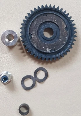 Kyosho Mad Force Hauptzahnrad mit Slipper,Slipperplatte und Zubehör. - Bild 1 von 4