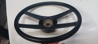 Volante Camaro 1970-1981 con tapa de bocina emblema buen estado Z28 RS LT Foto 1 de 4