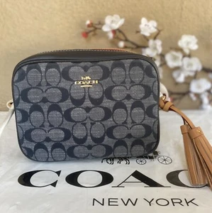 NWT Coach C8666 Mini Camera Bag In Signature Chambray & Leather Denim Multi - Picture 1 of 12