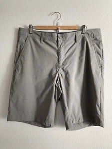 Chaps Men's Regular Fit Casual Nylon Shorts sz 36 Gray 10" Inseam Stretch - Picture 1 of 10