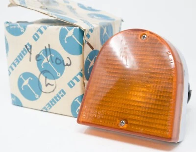NOS LH amber turn signal indicator lamp light USA Ferrari 365GTC4 253-82-181-00 - Image 1 of 4