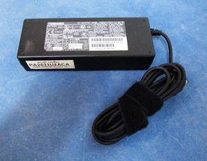 Genuine Toshiba Laptop Charger AC Adapter Power Supply PA2521U-1ACA 15V 6A 90W - Picture 1 of 1