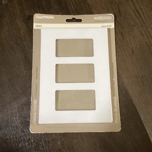 New Lutron Claro Wall Plate / 3 Gang / Gloss White / CW-3-WH - Picture 1 of 4