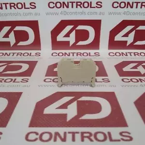 8WA1 011-1DF11 | Siemens | ALPHA FIX Terminal Block Through Type, Used - Picture 1 of 2