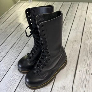 Stivali alti vintage Dr. Martens stringati uomo 3 donna 5 USA - Made in England. - Foto 1 di 13