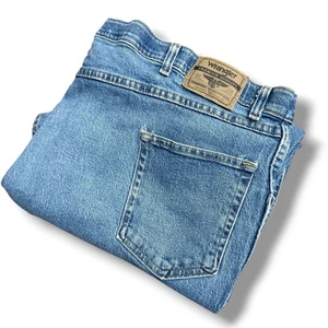 Wrangler Premium Quality Comfort Guaranteed Relaxed Fit Jeans Mens 48x30 Blue - Picture 1 of 9