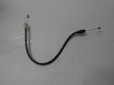 Chevrolet Silverado 1500 2004 cable de liberación de freno de estacionamiento Foto 1 de 4