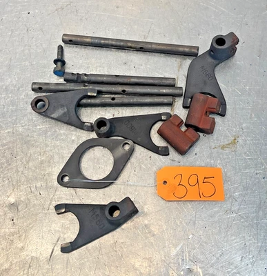 Horquillas y piezas de cambio de tractor Ford 1300 1980 Foto 1 de 4