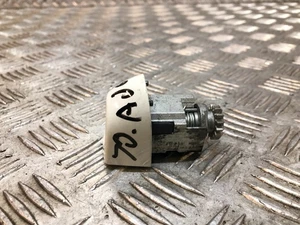 7310728 Bmw  1 3 4 Series F20 F30 Front Right Door Handle Lock Cylinder Guide - Picture 1 of 14