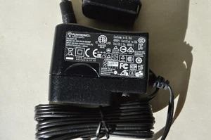 Genuine Plantronics SSA-3W-05 050060F AC Adapter 5V 0.6A Power Supply 83231-09 - Picture 1 of 5