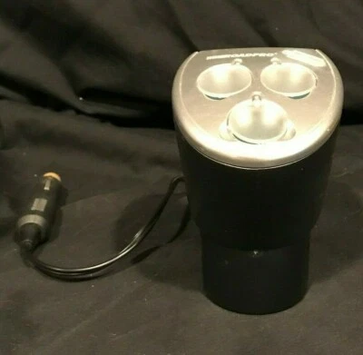 Toma de corriente RoadPro 4 en 1 12V con tres tomas de 12V y 1 puerto USB Foto 1 de 4