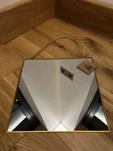 Square Mirror - Picture 1 of 3