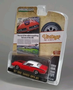 Greenlight 1971 Dodge Charger Super Bee 🔴Car ⚪ Interior 1:64 Collectible Diecas - Picture 1 of 9