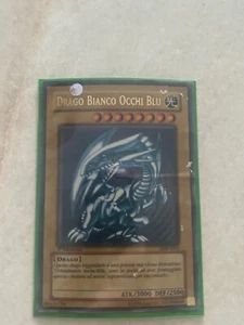 Yu-Gi-Oh! Drago Bianco Occhi Blu MIK-I001 ITA 1^ edizione Ultra Rara - Foto 1 di 2