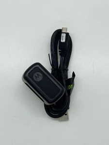 MOTOROLA SPN5505A USB AC Power Supply Adapter & Usb Cable DC4050US0301 850mAh - Picture 1 of 2