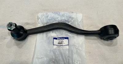 New URO Suspension Control Arm Front Left Lower 31121139991 for BMW - Image 1 of 4