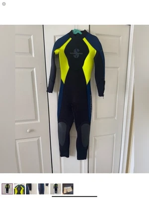 Traje de neopreno Scuba Pro Pro Profile 5 azul/negro talla M/L usado en excelente estado  Foto 1 de 4