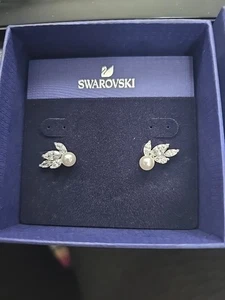 Swarovski Stud Earrings, Pearl And Crystal - Picture 1 of 5