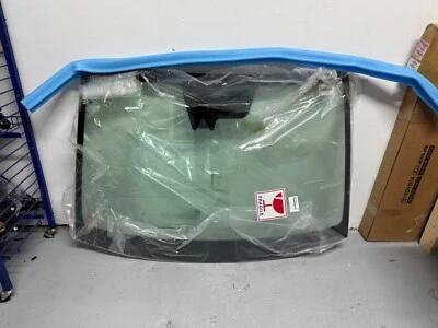 2016-2020 Hyundai Elantra Windshield New Oem 86111F2130 - Image 1 of 3