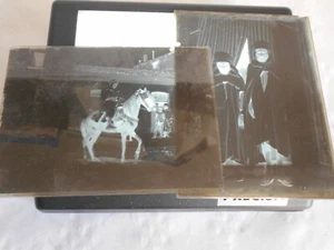 Vintage glass plate negatives arabs in france algeria 1920s 12 x 9 Cms - Picture 1 of 4