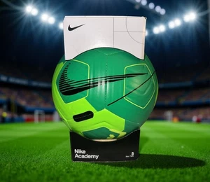 BNIB! Nike Academy CR7 Size 5 Green Speed Football Soccer Ball FN4327-398 RARE - Picture 1 of 7