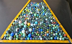 LOTE MÁRMOL CRISTAL. MEZCLA DE COLORES, ESTILOS. SIENTO NO SABER HISTORIA. 5 libras. - Imagen 1 de 4