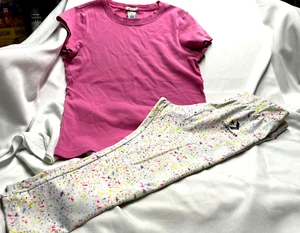 Lot 2655- Old Navy Pink Top & Converse Splatter Pants- Size L (12-13 Yrs) & S - Picture 1 of 4