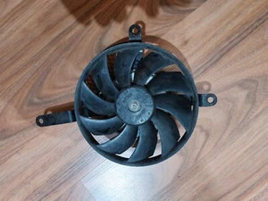 Suzuki Gsxr 600 750 K5 k6 K7 2x Lüfter Kühler  - Bild 1 von 4