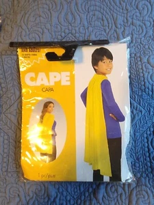 Amscan Cape, Yellow ☆ Adult and Child Size ☆ YELLOW CAPE ☆ New In Pkg - Picture 1 of 10