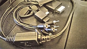 Universal AV/S-Video Component Cable for the XBox 360/PS3/Wii - Picture 1 of 4