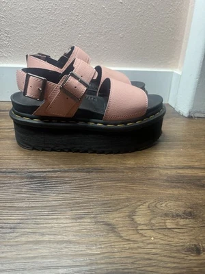 Dr. Martens Voss Quad Women's Leather Strap Sandal Size 6 Platform - Image 1 of 4