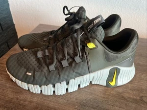 Nike Free Metcon 5 'Sequoia High Voltage' DV3949-300 Gym US size 10.5 - Picture 1 of 13
