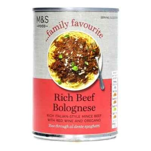 M&S Beef Bolognese Minced Beef in a Tomato Sauce, Flavoured with Oregano - Picture 1 of 7