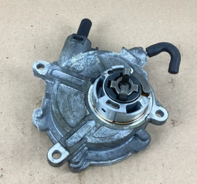 Bomba de vacío de freno Mercedes-Benz C300 2006-2011 A2722300565 OEM Foto 1 de 4