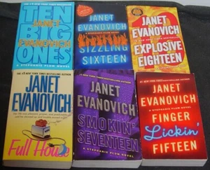 Janet Evanovich,lot of 17 pbs,paperbacks,Stephanie Plum - Picture 1 of 8