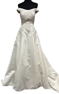 Mori Lee Vintage Size 4 Off The Shoulder Scoop Neck , Long Train Has Issues - Image 1 of 4