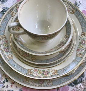 VTG H Laughlin China Blue Dawn Pattern 4 PLACE SETTINGS (7 Pieces Each) 28pcs R - Picture 1 of 12