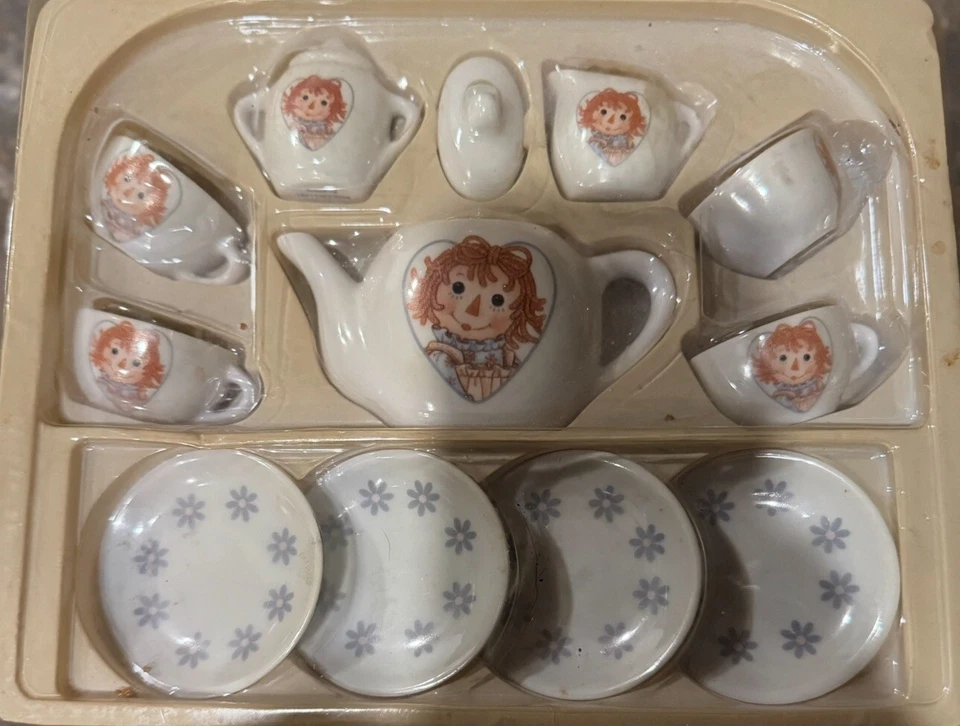 全新带盒 复古 RAGGEDY Ann & ANDY ~ 13 件 SCHYLING 经典中国茶具 — 第 1/1 张图片