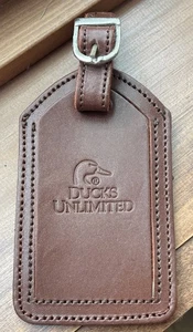 Ducks Unlimited Brown Leather Luggage Tag with Silver Buckle Unused 3” X 6” - Picture 1 of 8